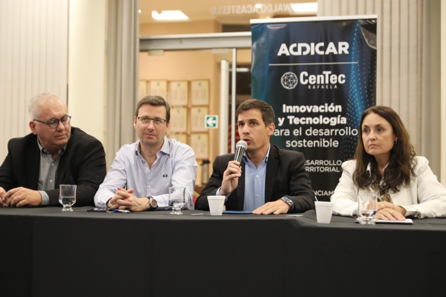 Imoberdorf puso el foco en los desaf&iacute;os de la Agenda Rafaela Productiva 2031.