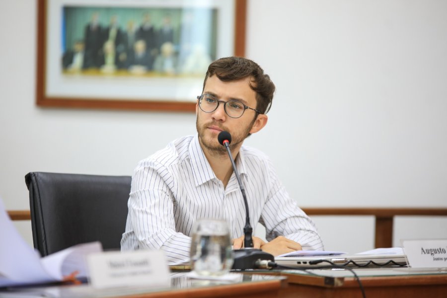 &ldquo;La ciudad necesita dar un paso hacia la modernizaci&oacute;n de su marco normativo", afirm&oacute; Augusto Rolando.