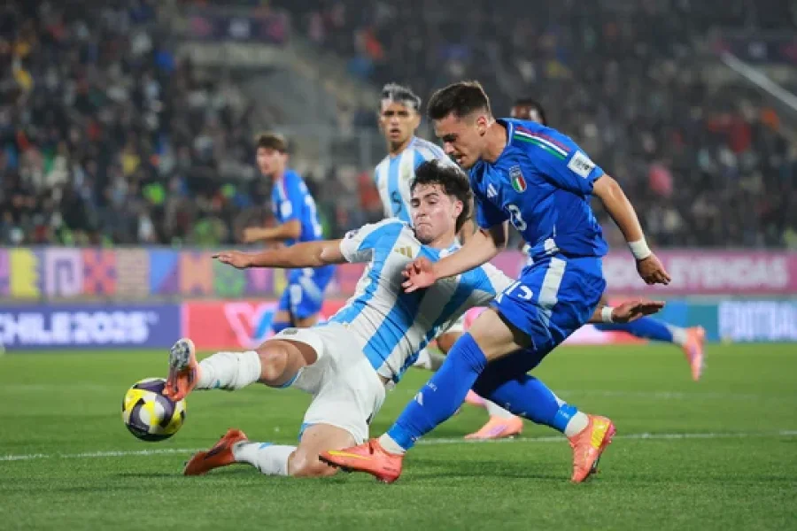 LA SUB 20 ARGENTINA LE GAN&Oacute; A ITALIA