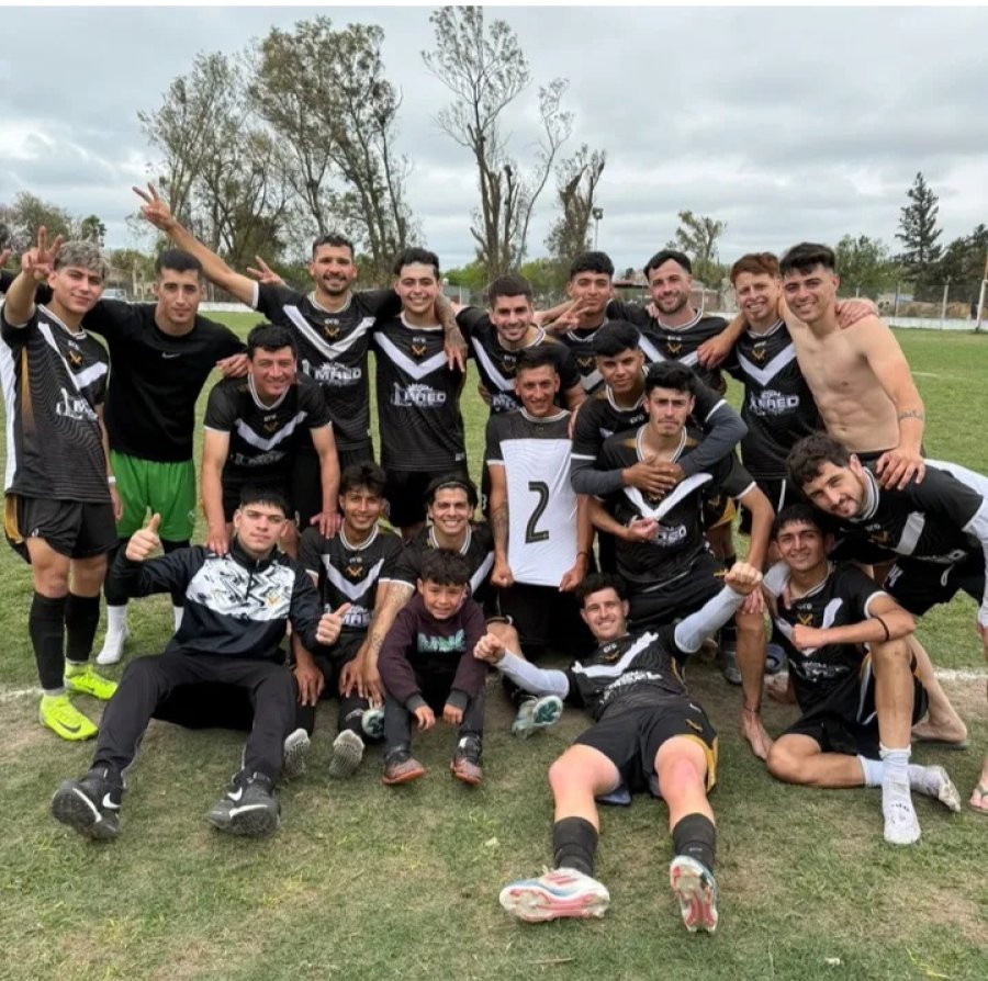 TRIUNFO. El equipo de San Antonio derrot&oacute; a Juventud.