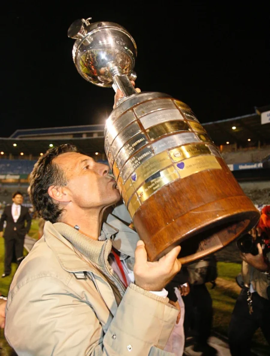 UN GRAN LOGRO. Tambi&eacute;n de las &uacute;ltimas grandes alegr&iacute;as de Boca.
