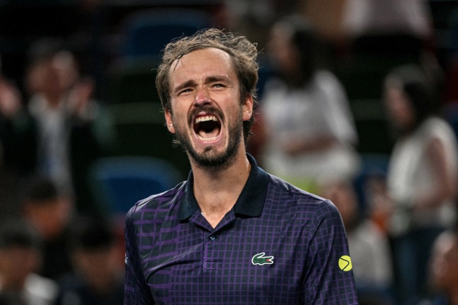 Daniil Medvedev gan&oacute; un partido muy parejo.