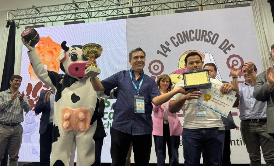 El evento en la localidad del departamento Iriondo reuni&oacute; 350 hormas, 48 muestras de dulce de leche y 7 de manteca.
