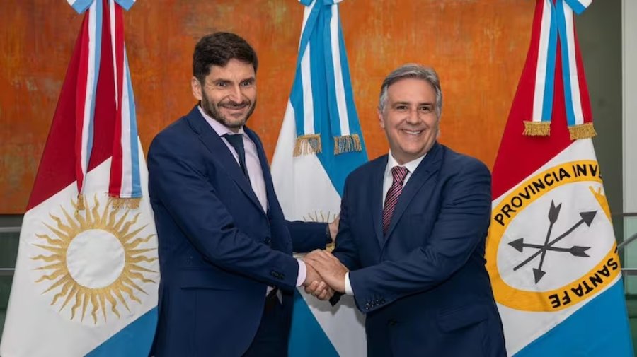 El radical Pullaro y el peronista Llaryora trabajan juntos en defensa de los intereses de la Regi&oacute;n Centro.