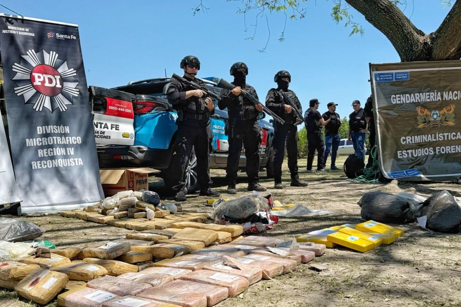 En Avellaneda se llev&oacute; a cabo la destrucci&oacute;n por incineraci&oacute;n de 300 kilogramos de marihuana, 16 kilogramos de coca&iacute;na y paquetes de cigarrillos.