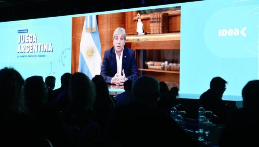 RECHAZO. El ministro de Econom&iacute;a, Luis Caputo, volvi&oacute; a descartar otra devaluaci&oacute;n.