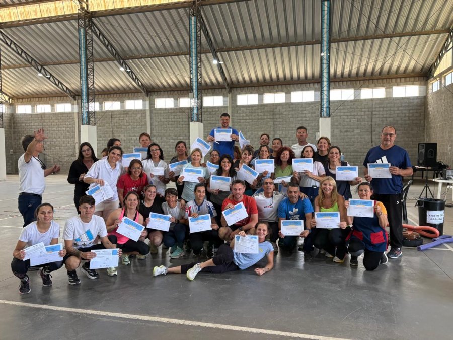 El grupo que particip&oacute; de la capacitaci&oacute;n.