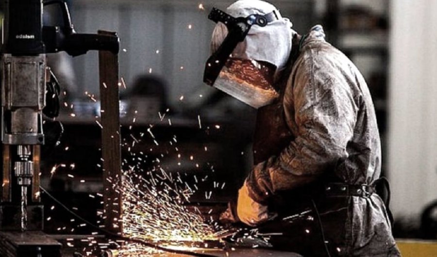 EN CAIDA. La producci&oacute;n metal&uacute;rgica volvi&oacute; a desplomarse en septiembre y profundiza su crisis.