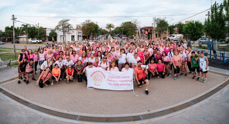 CAMINATA ROSA. Importante edici&oacute;n a la actividad de concientizaci&oacute;n, prevenci&oacute;n y sensibilizaci&oacute;n.