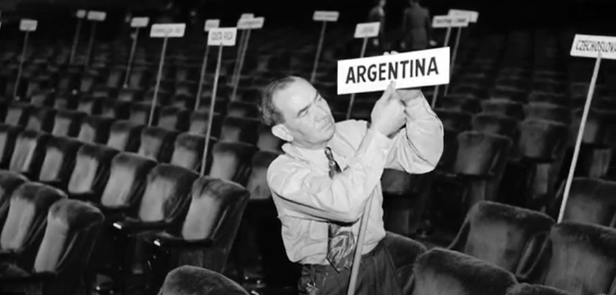 CONSENSOS. Delegados de 50 pa&iacute;ses, entre ellos Argentina, se reunieron en el Hotel Fairmont de San Francisco en 1945 cuando la II Guerra Mundial llegaba a su fin.