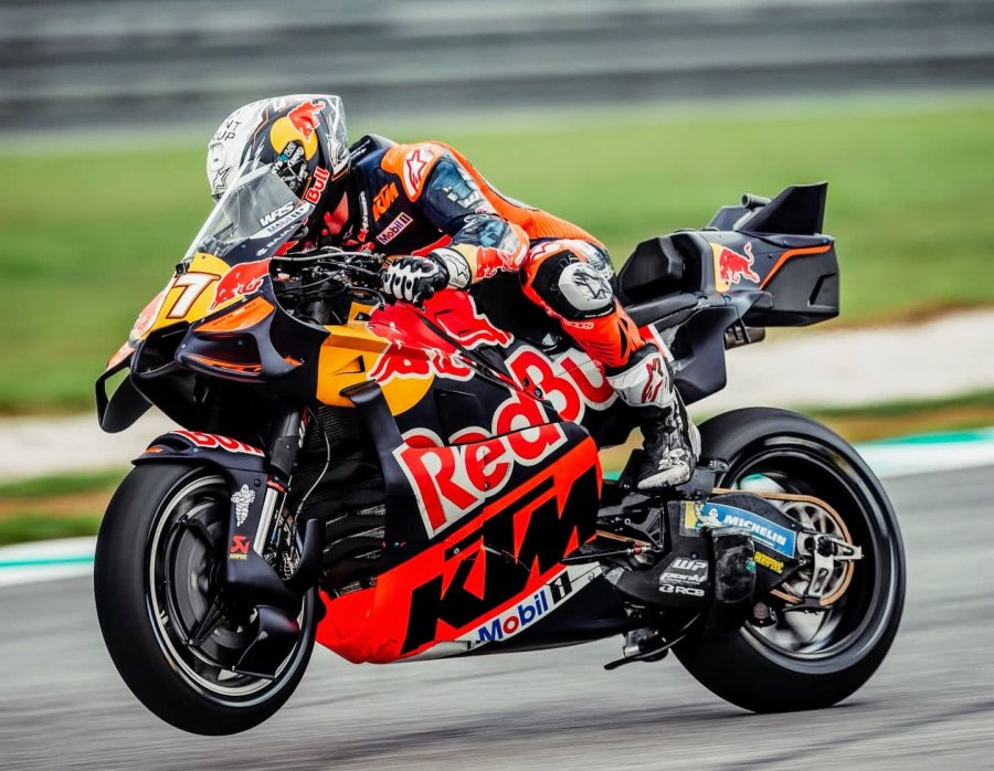 Pedro Acosta y la KTM fueron los m&aacute;s veloces en la Pr&aacute;ctica realizada en Sepang.