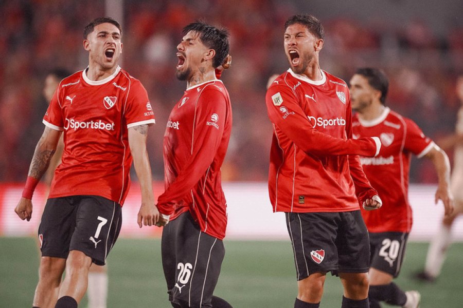 Y UN DIA GANO. El Rojo se impuso por 3 a 0.