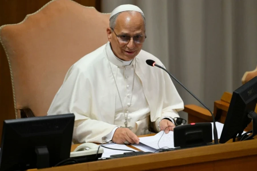 El Papa recibi&oacute; a jesuitas en el Vaticano.