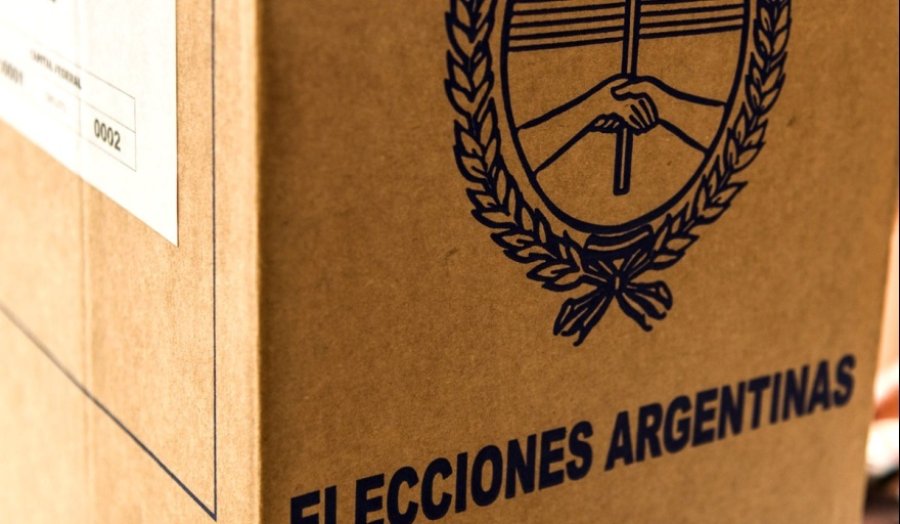 ELECCIONES LEGISLATIVAS. Tanto Fuerza Patria como LLA se repart&iacute;an la mayor&iacute;a de los distritos en el conteo preliminar de votos.