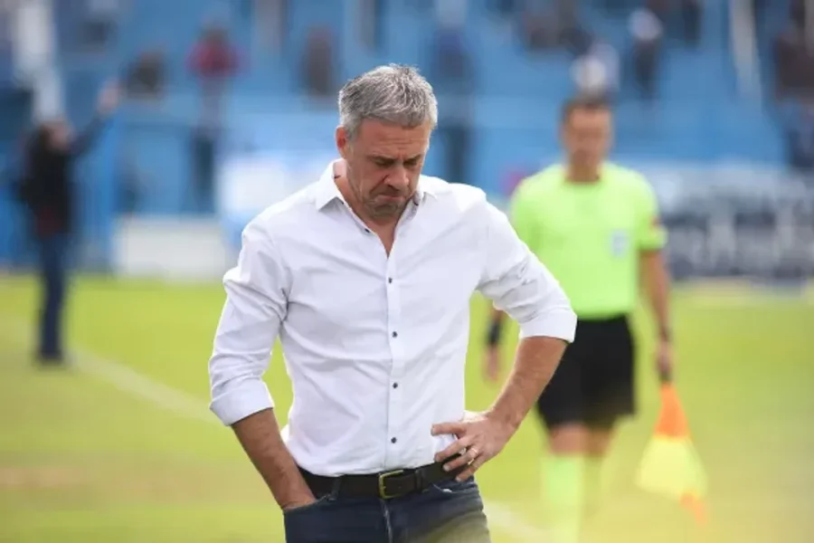 Lucas Pusineri dej&oacute; su cargo en Atl&eacute;tico Tucum&aacute;n.