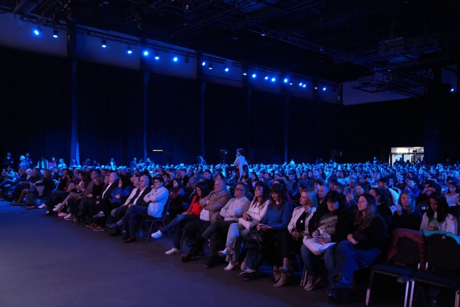 M&aacute;s de 2 mil personas participan en Rosario del Segundo Congreso de Santa Fe en Movimiento.