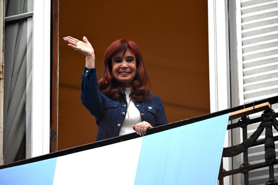 CRITICA. La ex presidenta Cristina Kirchner cuestion&oacute; al gobernador de Buenos Aires, Axel Kicillof.