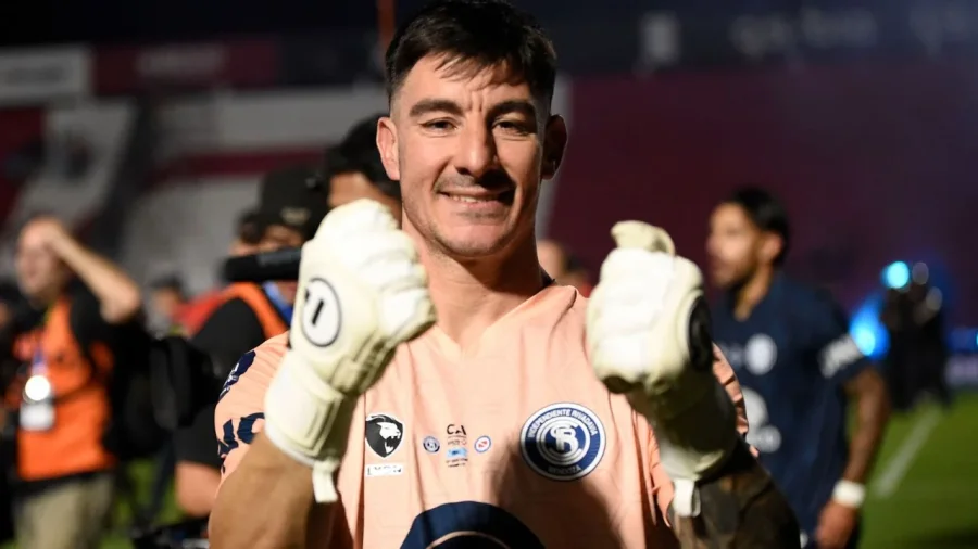 Gonzalo Marinelli, el h&eacute;roe de Independiente Rivadavia de Mendoza que conquist&oacute; su segunda Copa Argentina