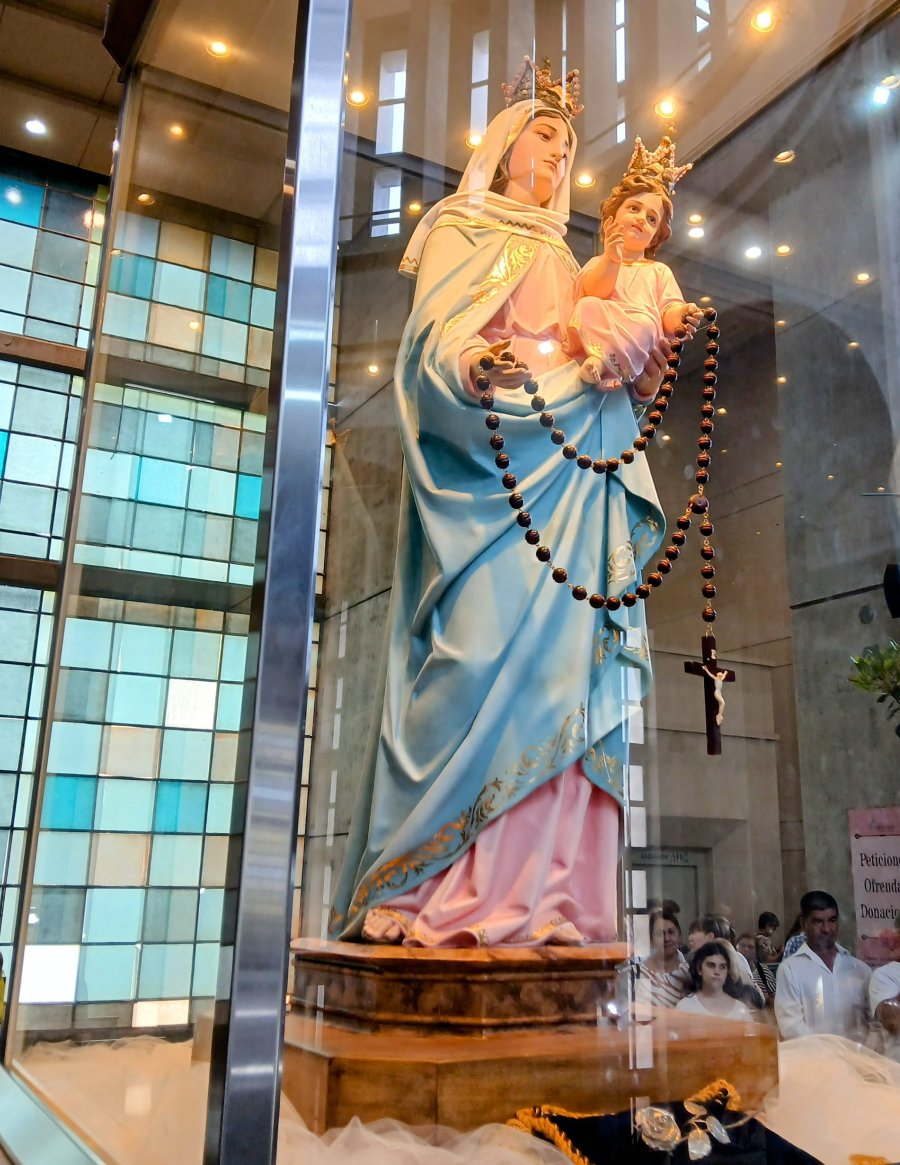 VIRGEN. Imagen de Mar&iacute;a del Rosario de San Nicol&aacute;s.