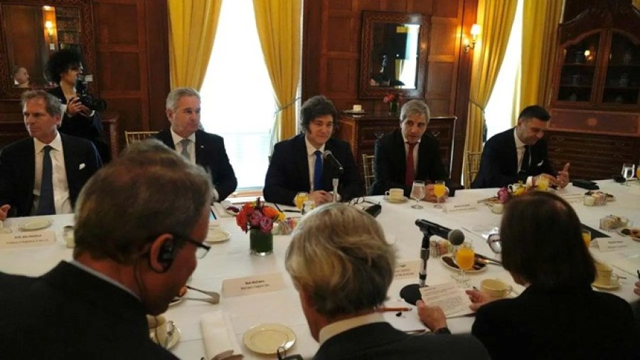 GIRA POR ESTADOS UNIDOS. Milei se reuni&oacute; en Nueva York con grandes empresarios y los alent&oacute; a invertir en Argentina.