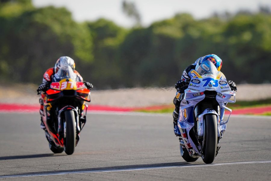 Alex M&aacute;rquez y Pedro Acosta protagonizaron un vibrante duelo en Portugal.
