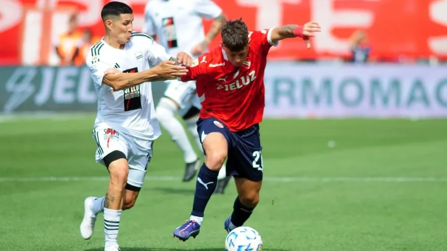 ROJO. Se juega sus &uacute;ltimas fichas.