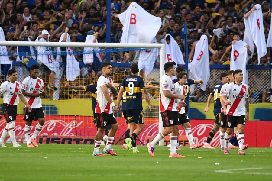 Boca le gan&oacute; 2-0 a River el domingo.
