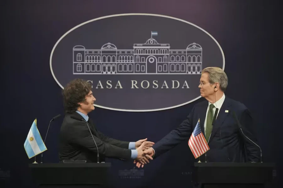 Scott Bessent revel&oacute; que el gobierno de Javier Milei activo parte del swap.