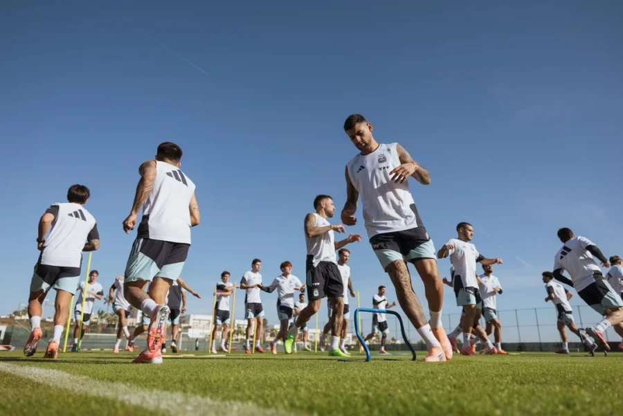 MOVIMIENTOS. El equipo argentino en Angola.