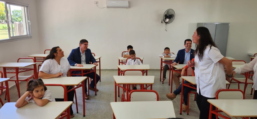 Se inauguraron espacios &aacute;ulicos y se anunciaron m&aacute;s obras en el departamento.