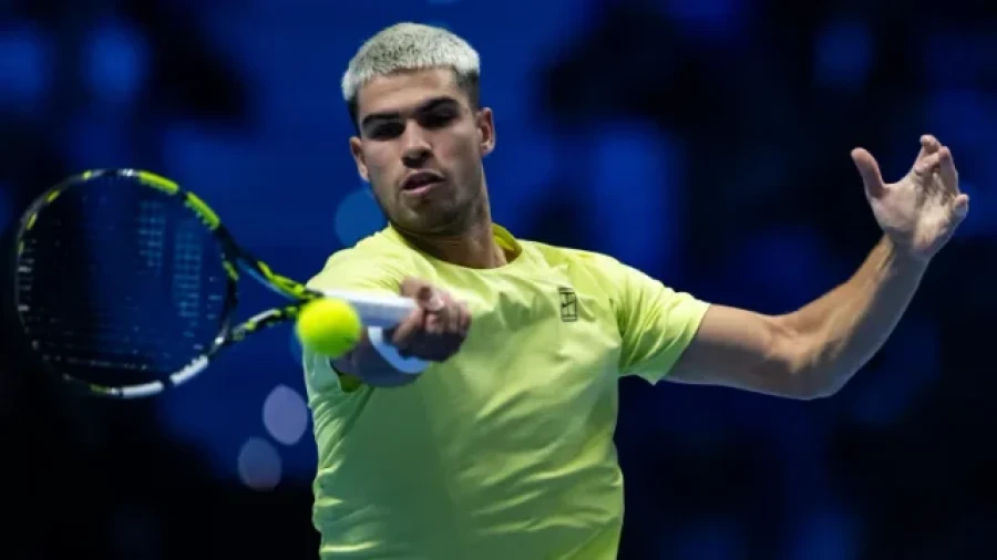 FINALISTA. Alcaraz fue s&oacute;lido.