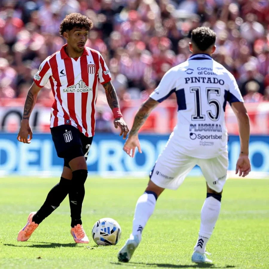 Estudiantes y Gimnasia podr&iacute;an cruzarse en los playoffs del Torneo Clausura.