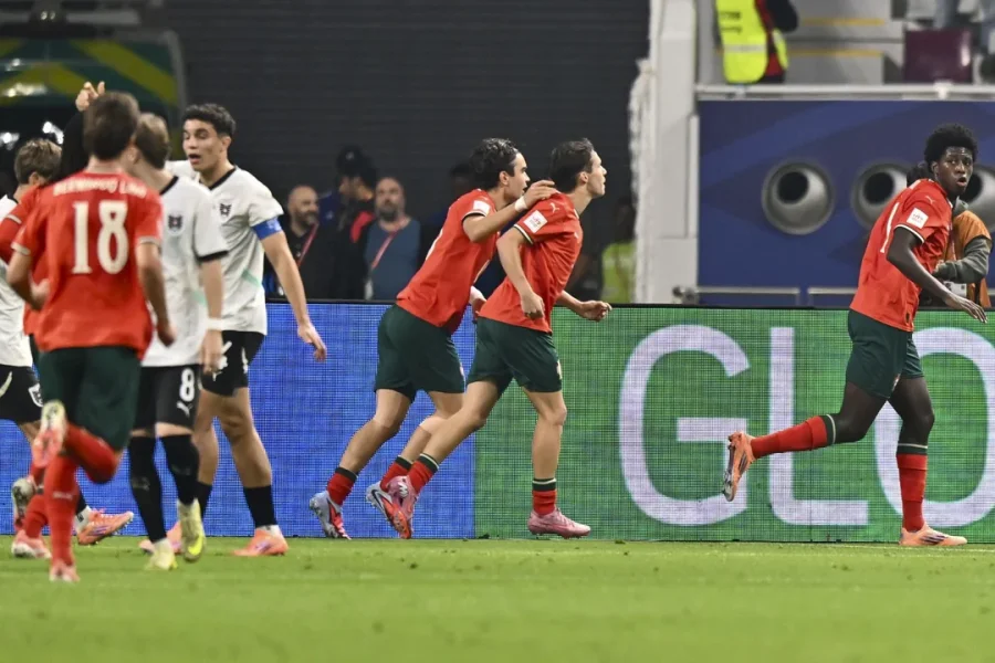 Portugal celebra su &uacute;nico gol en la final Sub 17.