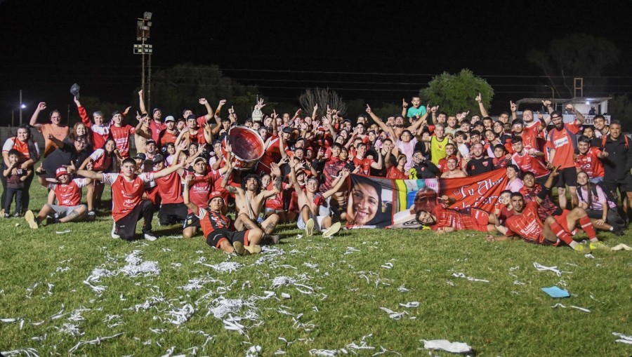 FERROCARRIL DEL ESTADO, CAMPE&Oacute;N DEL CLAUSURA