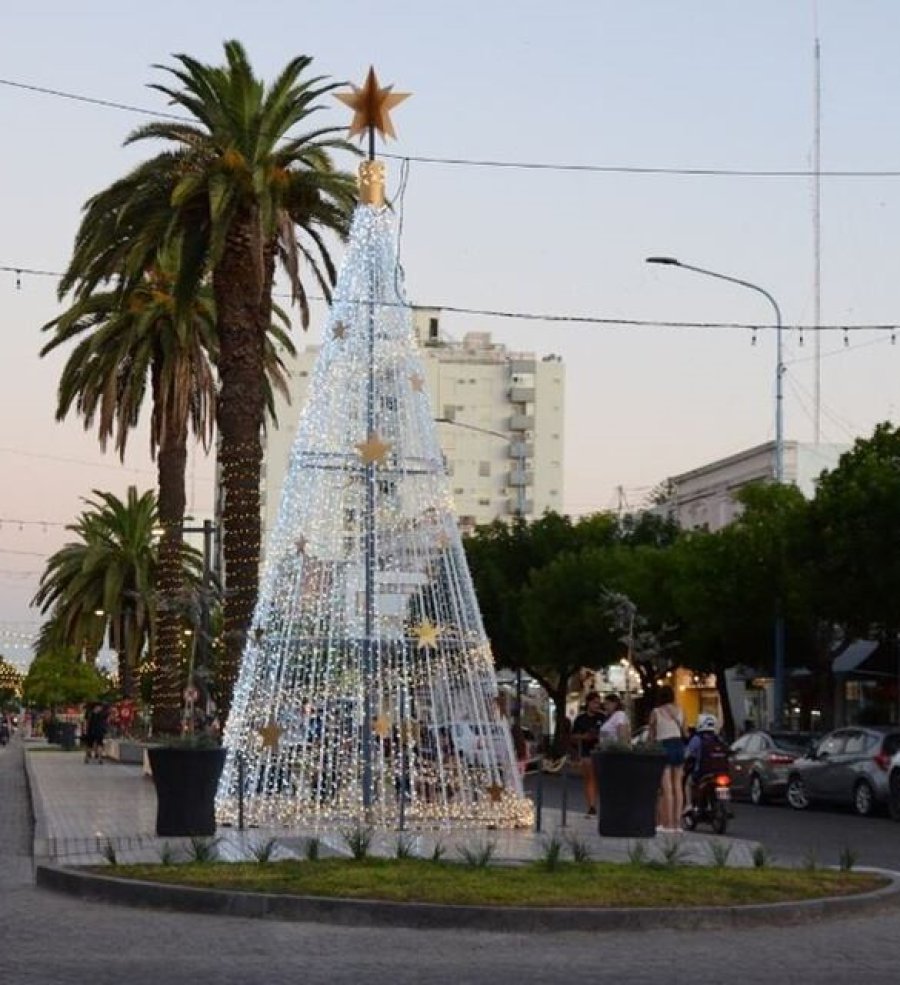 ESP&Iacute;RITU NAVIDE&Ntilde;O. Se comienza a sentir en la ciudad.