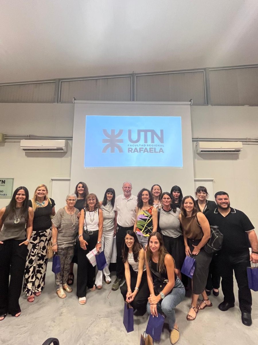 Acto de cierre de a&ntilde;o del Gabinete de Idiomas Extranjeros de UTN FRRA.