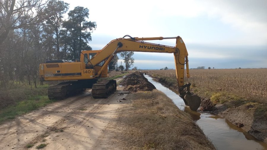 SE PRESENTARON 18 OFERTAS. Entre enero y octubre de este a&ntilde;o, se realizaron tareas en 74 distritos, abarcando m&aacute;s de 405.000 metros de extensi&oacute;n con la maquinaria actual.