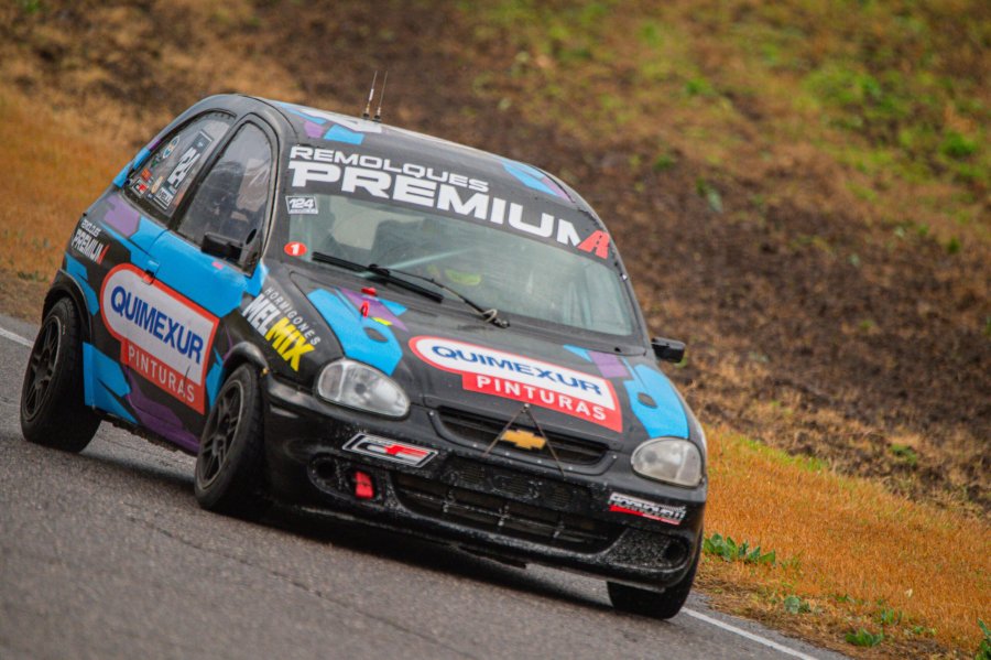 Franco Melli consigui&oacute; la pole con el Corsa en la Clase 2.