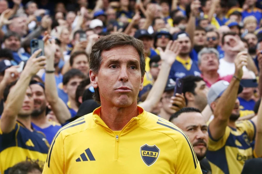 CUESTIONADO. El DT de Boca.