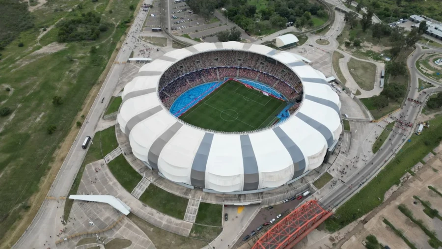 SEDE. El estadio Madre de Ciudades.