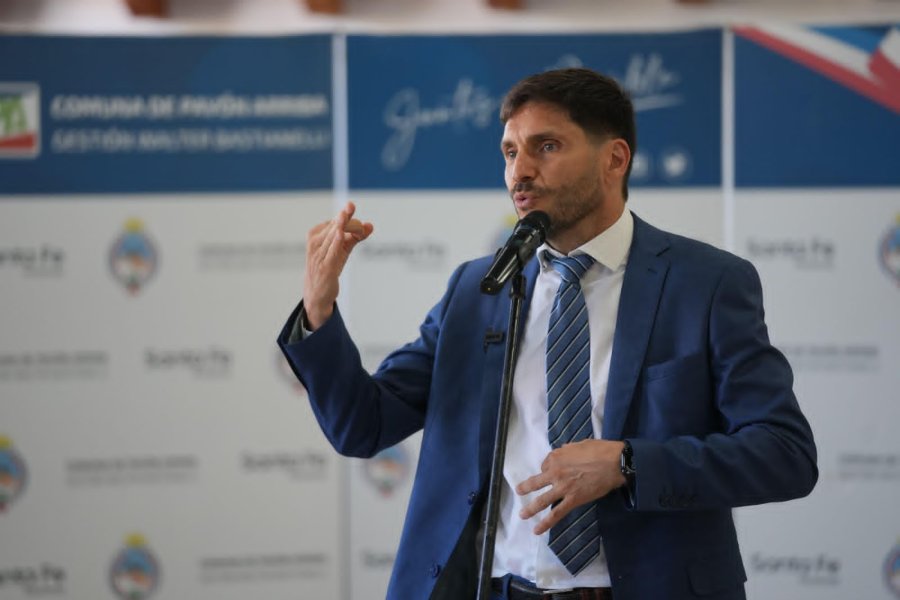 PULLARO EN REDES. El gobernador santafesino destac&oacute; la trayectoria de Spuler, Falistocco y Guti&eacute;rrez, quienes dejar&aacute;n sus funciones entre septiembre y noviembre de 2026.