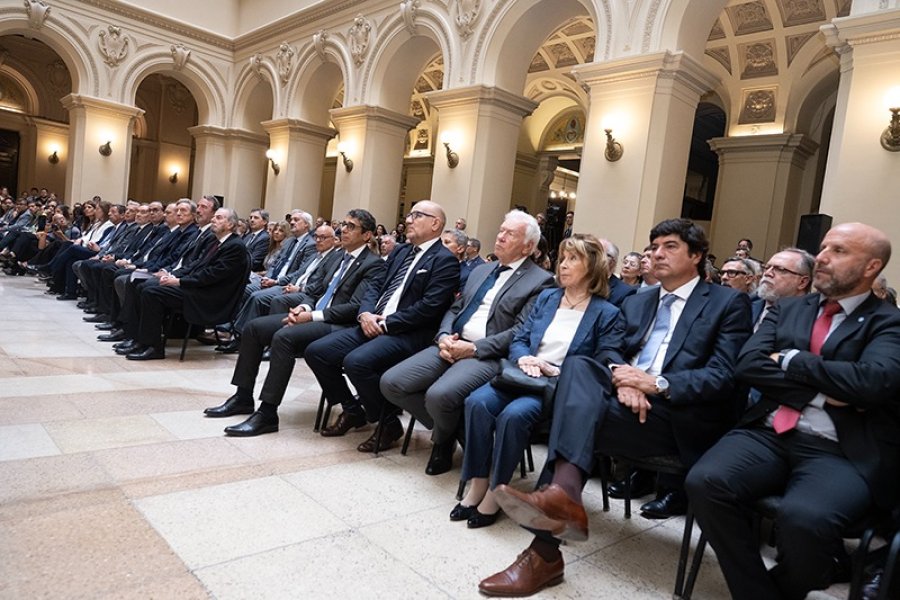El acto se llev&oacute; a cabo en la Sala de los Pasos Perdidos del Palacio de Justicia. (FOTO CORTE SUPREMA)