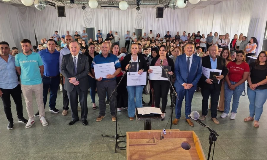 Un instante del acto celebrado en San Crist&oacute;bal.
