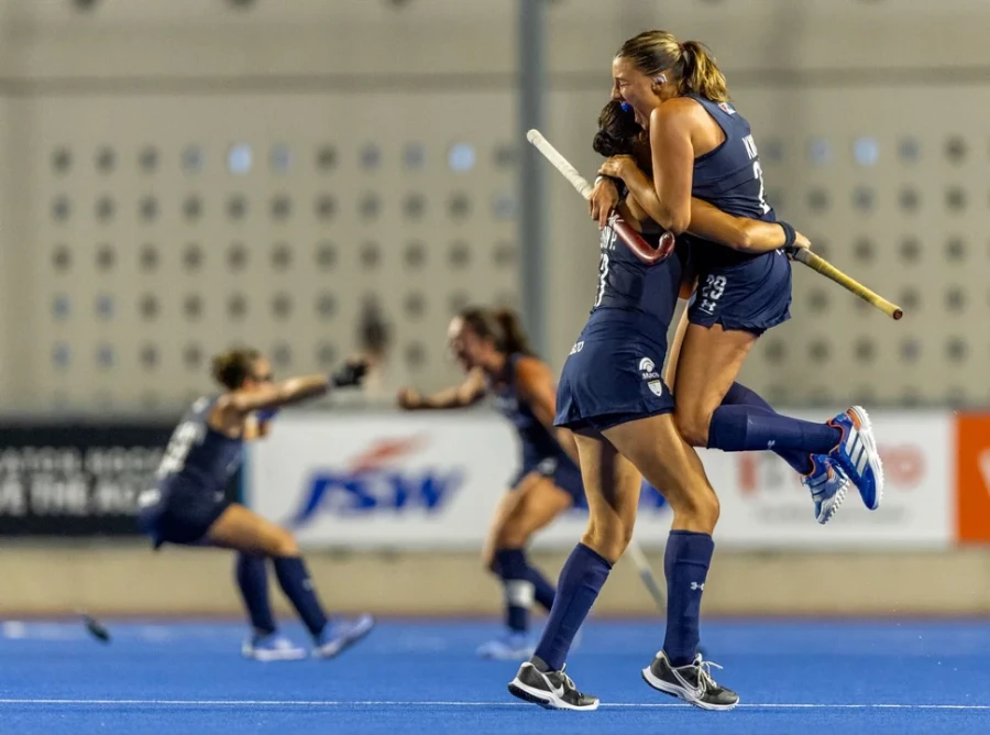 POR LA GLORIA. Las chicas argentinas quieren el t&iacute;tulo.