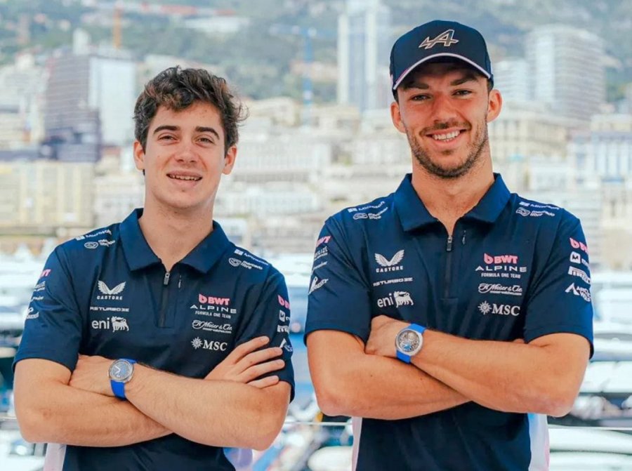 Los pilotos del equipo franc&eacute;s, Franco Colapinto y Pierre Gasly.
