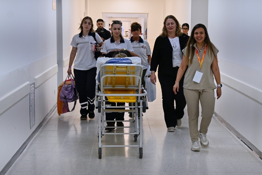 Se cumple un mes del operativo de migraci&oacute;n encabezado por la ministra de Salud de la Provincia, Silvia Ciancio y la directora del Hospital, Natalia Weppler.