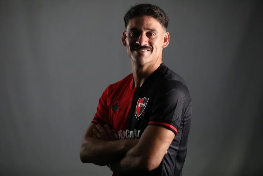 Mat&iacute;as Coccaro fue presentado en Newell&lsquo;s Old Boys.