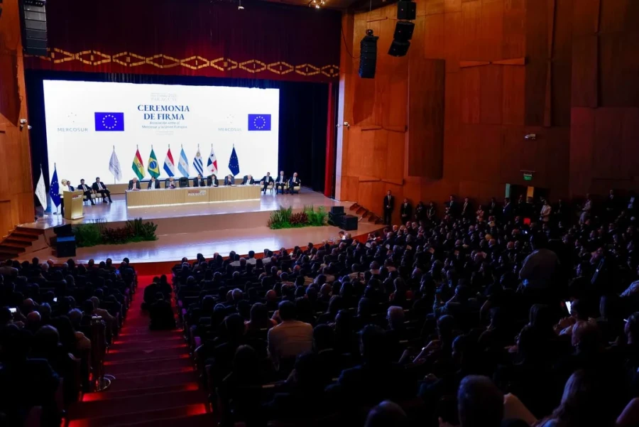 Se firm&oacute; el acuerdo Mercosur-Uni&oacute;n Europea.
