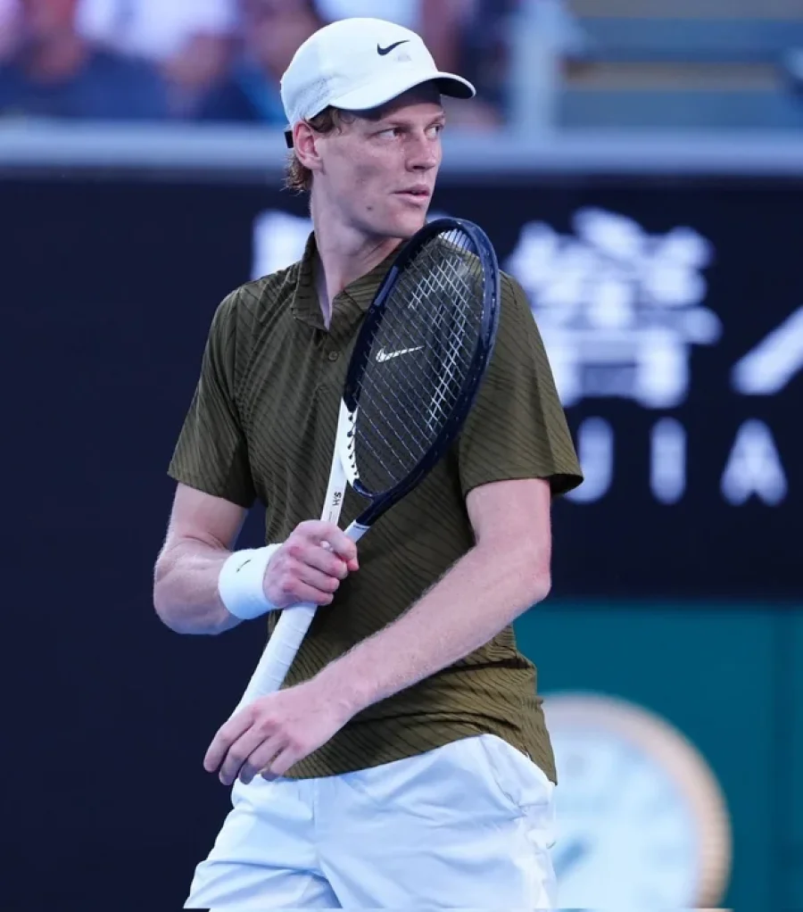 Jannik Sinner pas&oacute; a cuartos de final.