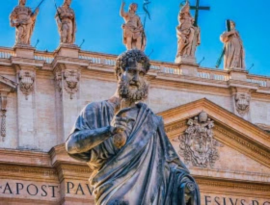 La imagen de San Pedro en el Vaticano.